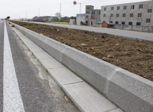 长岛水泥路侧石